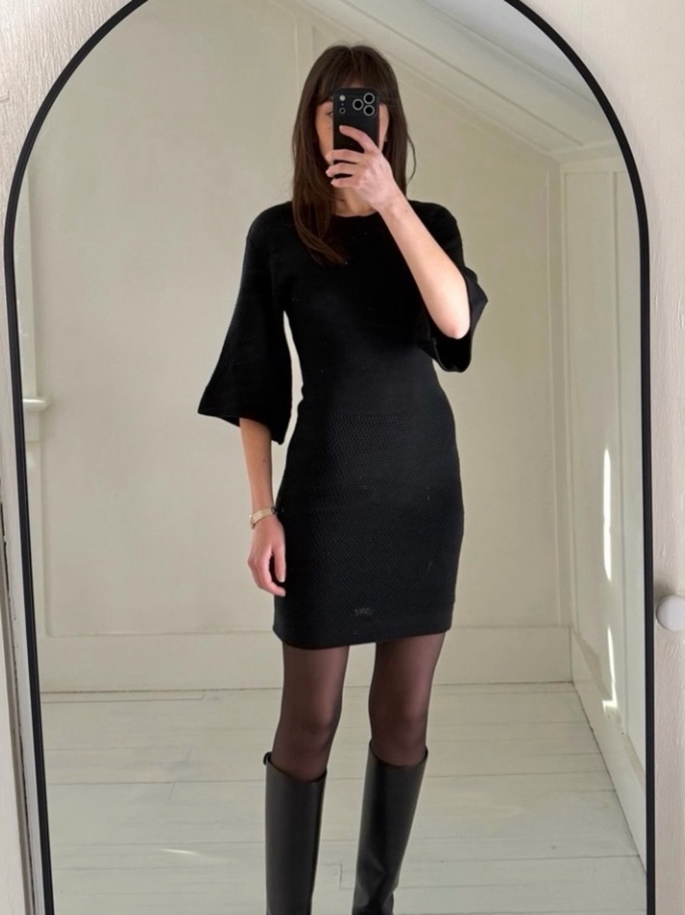 New MinkPink Florish Seed Stitch Mini Sweater Dress in Black size Small